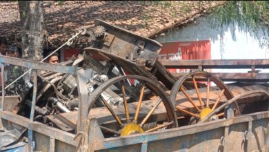 Photo of वन विभाग के अधिकारियों ने किया निरीक्षण, बड़हिया से दो अवैध आरा मशीन जब्त