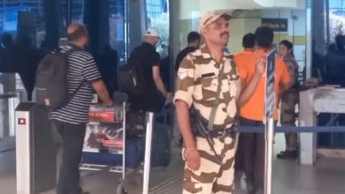 Photo of पटना समेत 40 एयरपोर्ट को मिली बम से उड़ाने की धमकी,जाँच में जुटी पुलिस!