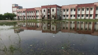 Photo of गंगा के जलस्तर में आई एक फीट से अधिक की गिरावट, लोगों को राहत